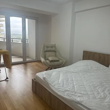 Cosmos Apartmán *